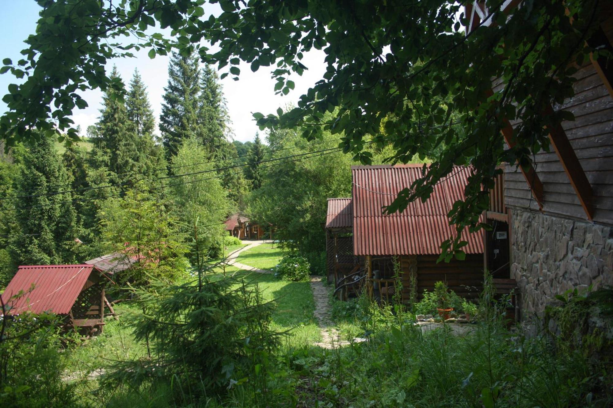 Hotel Zarinok Pilipets Zewnętrze zdjęcie