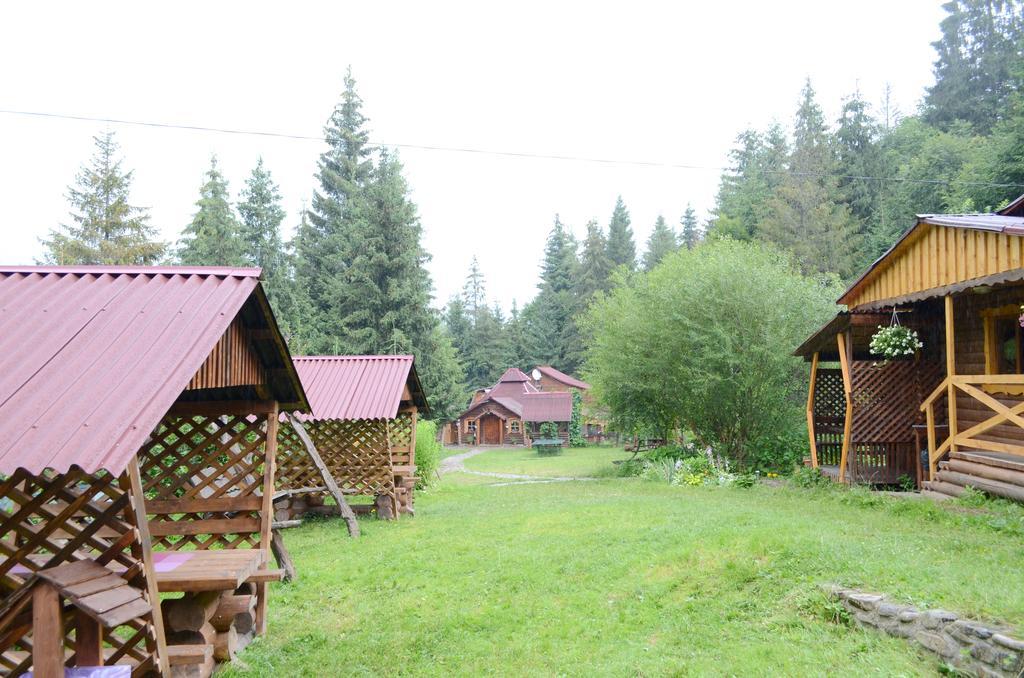 Hotel Zarinok Pilipets Zewnętrze zdjęcie