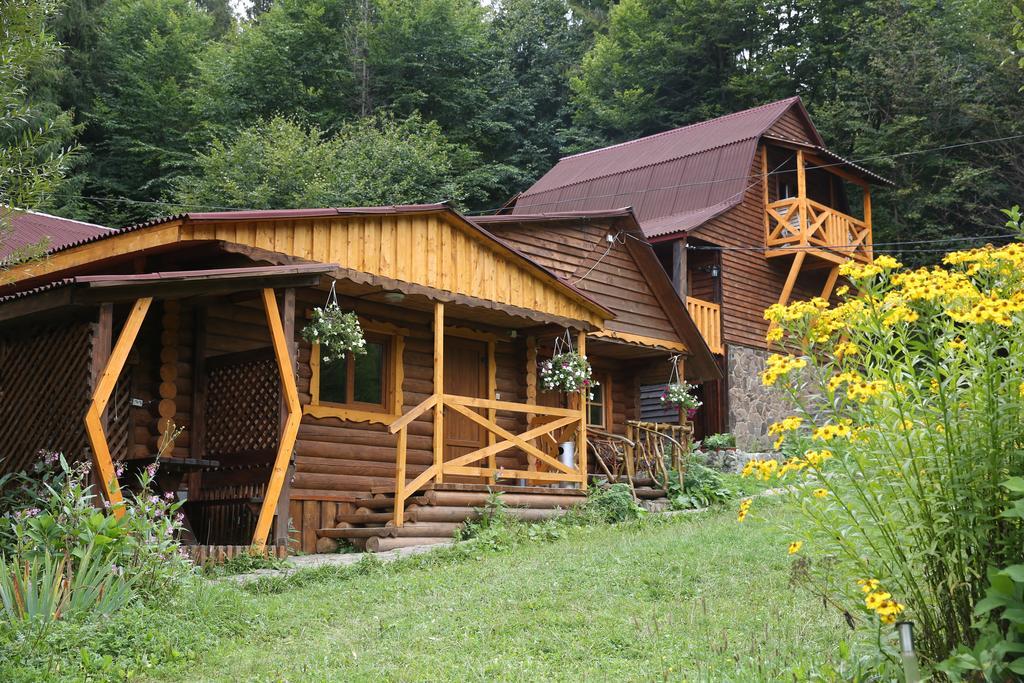 Hotel Zarinok Pilipets Zewnętrze zdjęcie